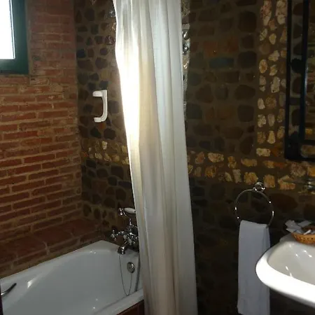 Rincon Del Abade Hotel 2*